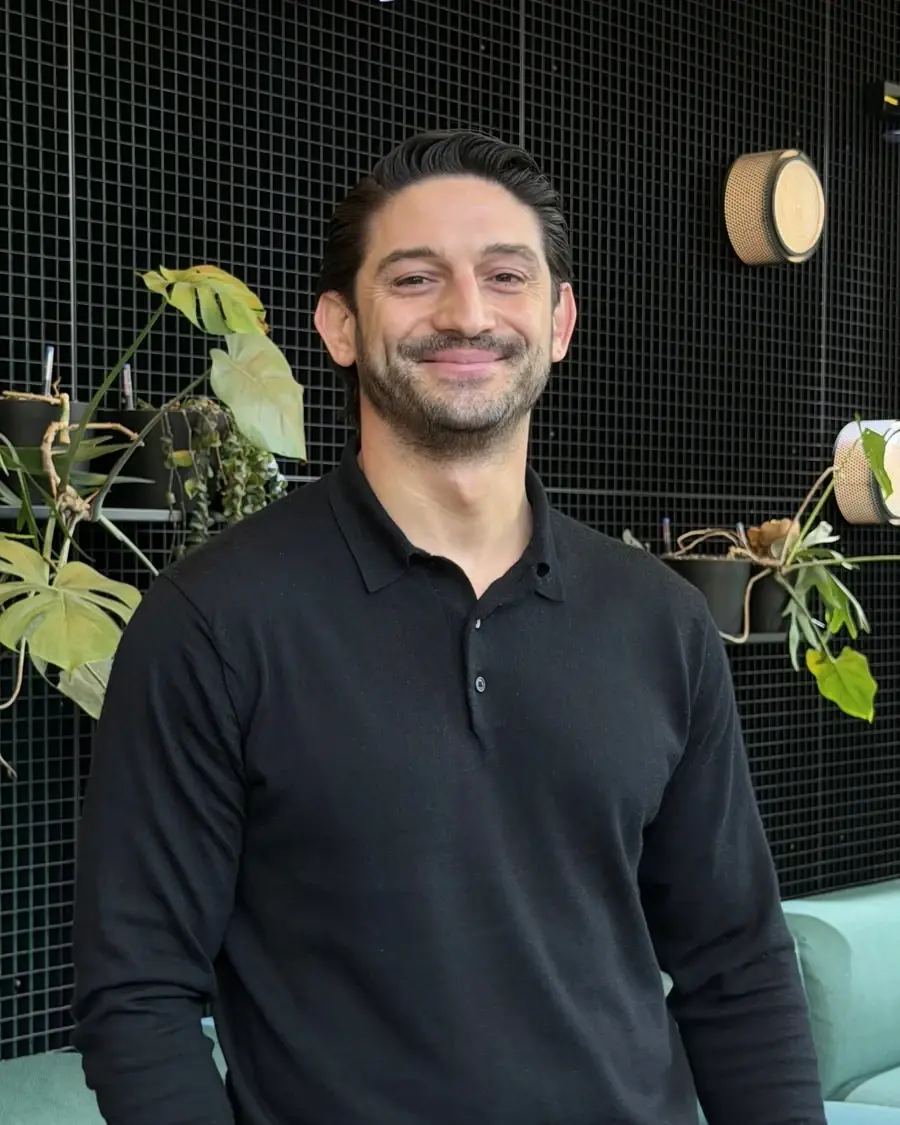 Efe Ok, Co-Founder bei CodeXaureus